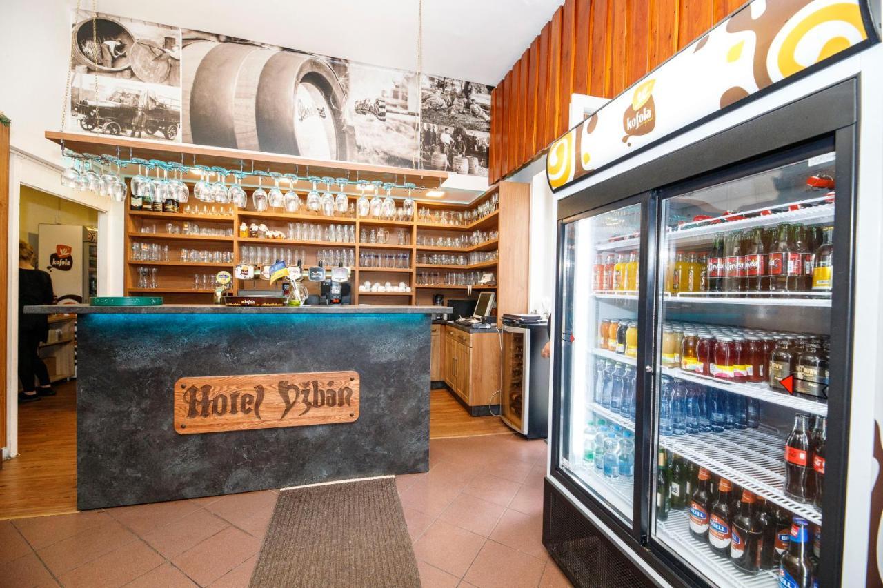 Hotel Džbán Karlova Studánka Kültér fotó